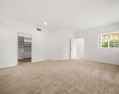 4144 Colfax Avenue - Photo Thumbnail 38