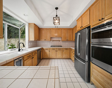 4144 Colfax Avenue - Photo Thumbnail 16