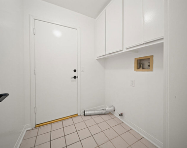 4144 Colfax Avenue - Photo Thumbnail 30