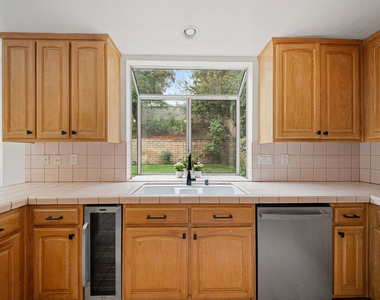 4144 Colfax Avenue - Photo Thumbnail 17