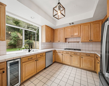 4144 Colfax Avenue - Photo Thumbnail 18
