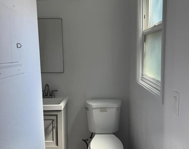 170 Garrett Ave. (1/2) - Photo Thumbnail 5
