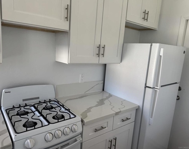 170 Garrett Ave. (1/2) - Photo Thumbnail 3
