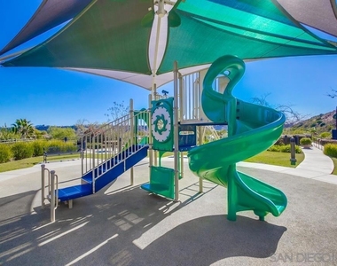 9240 Piantino Way - Photo Thumbnail 43