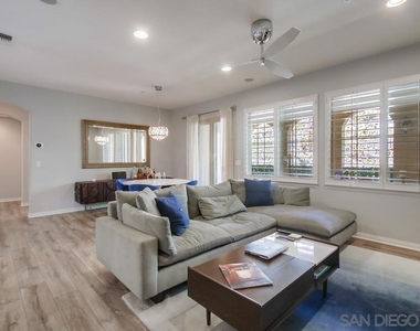 9240 Piantino Way - Photo Thumbnail 5