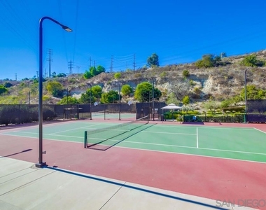 9240 Piantino Way - Photo Thumbnail 45