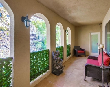 9240 Piantino Way - Photo Thumbnail 32