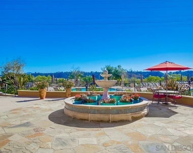 9240 Piantino Way - Photo Thumbnail 36