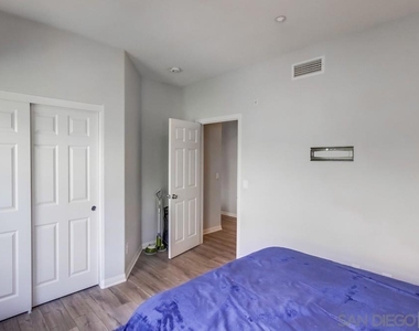 9240 Piantino Way - Photo Thumbnail 26