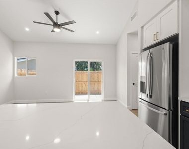 9412 Pike - Photo Thumbnail 9