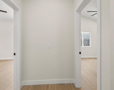 9412 Pike - Photo Thumbnail 17