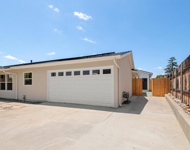 9412 Pike - Photo Thumbnail 2