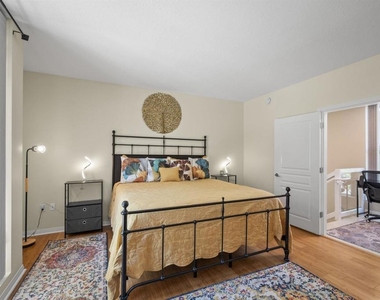 531 Front St - Photo Thumbnail 7