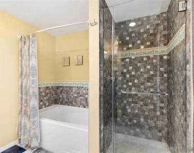 531 Front St - Photo Thumbnail 31