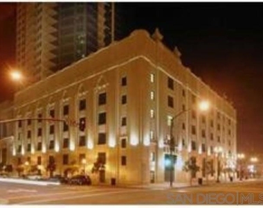 700 W E St - Photo Thumbnail 21