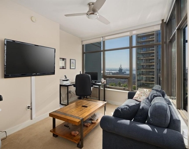 700 W E St - Photo Thumbnail 8