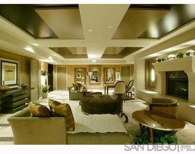 700 W E St - Photo Thumbnail 18
