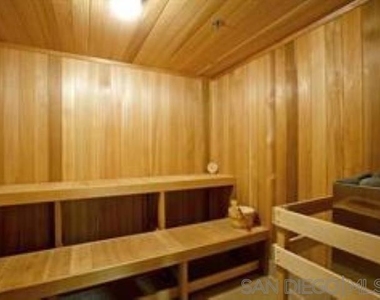 700 W E St - Photo Thumbnail 19