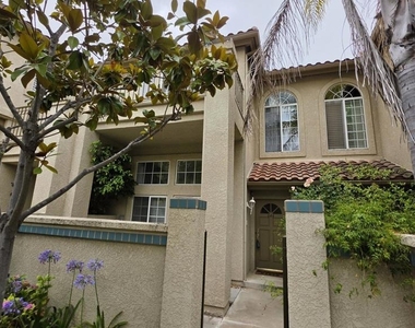 644 Warwick Avenue - Photo Thumbnail 1
