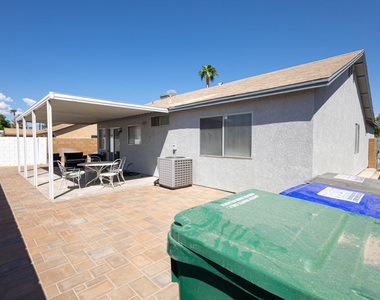47800 Madison Street - Photo Thumbnail 14