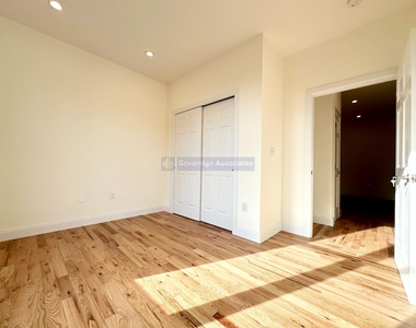 41-47 Saint Nicholas Terrace - Photo Thumbnail 9