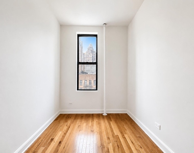1270 First Avenue - Photo Thumbnail 5