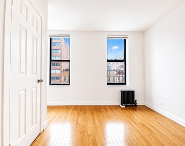 1270 First Avenue - Photo Thumbnail 7