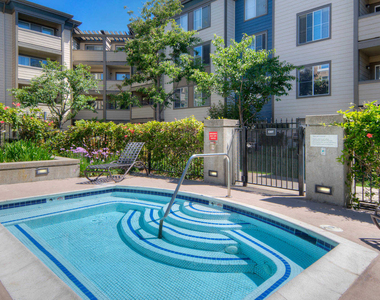 6401 Shellmound St. - Photo Thumbnail 15