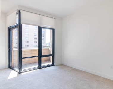 425 Massachusetts Avenue Nw - Photo Thumbnail 20
