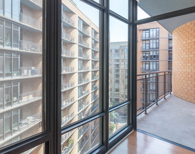 425 Massachusetts Avenue Nw - Photo Thumbnail 12