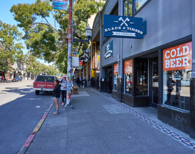 130 Harvard Avenue East - Photo Thumbnail 38