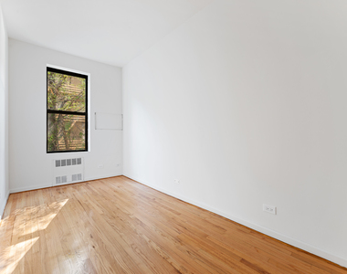 414/416 East 84th Street - Photo Thumbnail 4