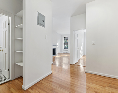 414/416 East 84th Street - Photo Thumbnail 2