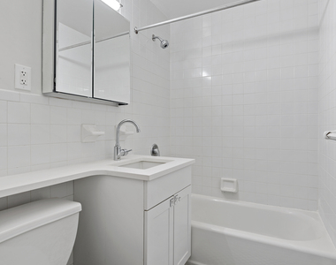 414/416 East 84th Street - Photo Thumbnail 5