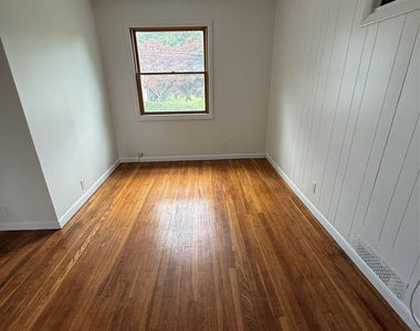 12 Sebago Road - Photo Thumbnail 17