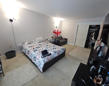 42 Tanager Road - Photo Thumbnail 4