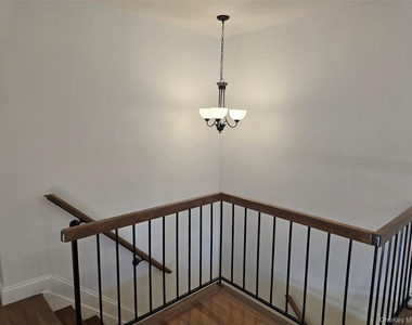 240-29 70 Avenue - Photo Thumbnail 21