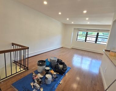 240-29 70 Avenue - Photo Thumbnail 3