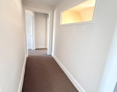 48 Hudson Terrace - Photo Thumbnail 10