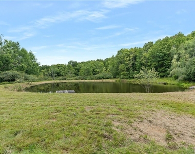 1667 Shandelee Road - Photo Thumbnail 31