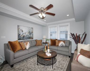 78 South Clinton Avenue - Photo Thumbnail 4