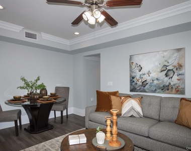 78 South Clinton Avenue - Photo Thumbnail 5