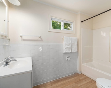 2380 S Harbor Road - Photo Thumbnail 9