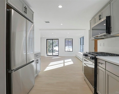 229 Piermont Avenue - Photo Thumbnail 14