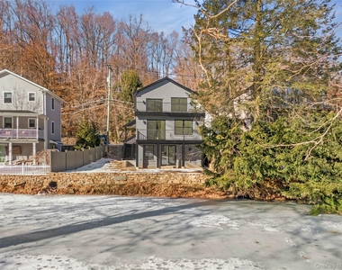 229 Piermont Avenue - Photo Thumbnail 5
