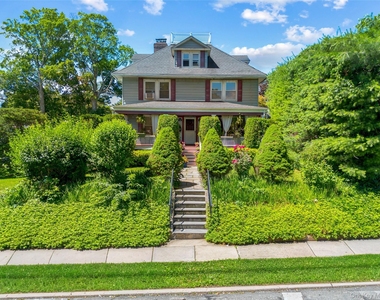 31 Howard Avenue - Photo Thumbnail 12