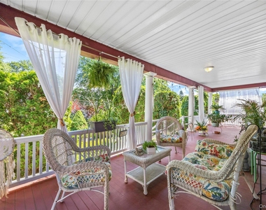 31 Howard Avenue - Photo Thumbnail 1