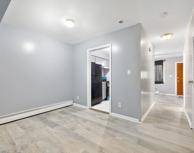 78 Roosevelt Drive - Photo Thumbnail 20