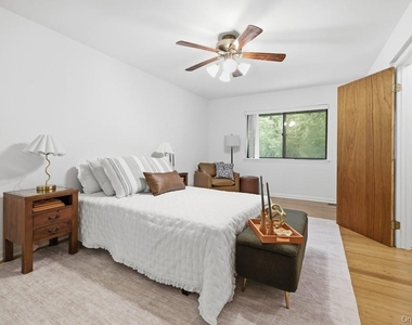 359 N Greeley Avenue - Photo Thumbnail 12