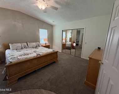 932 Chula Court - Photo Thumbnail 15